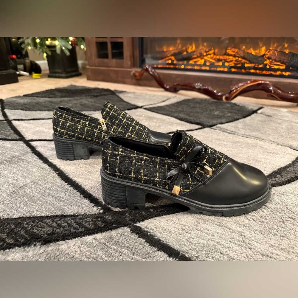 Black and Gold Bowknot Chunky Heeled Short Boots